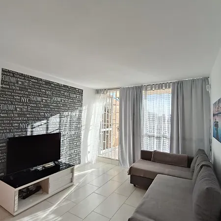 Parque Americas Apartment